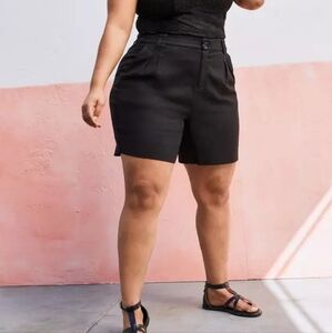 Torrid Black Pleat Linen Soft 7" Bermuda Shorts Size 18
